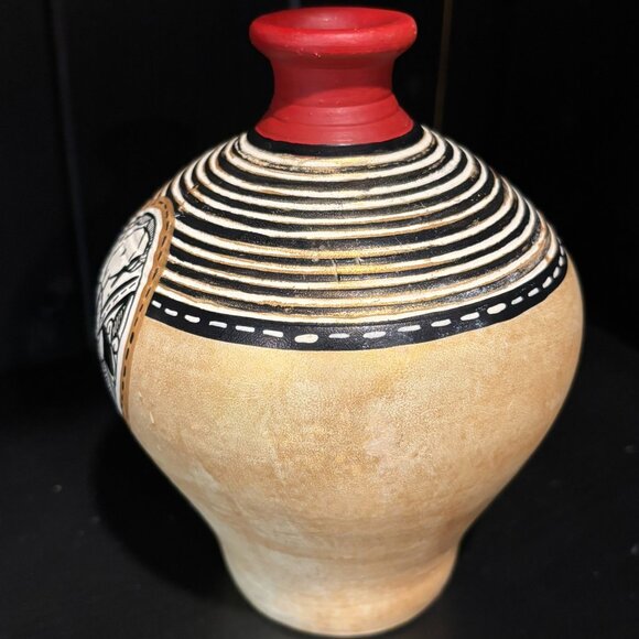 Terracotta Hand Painted Madhubani Matki Shaped Vase, Red, Gold and Black, India - Picture 5 of 10